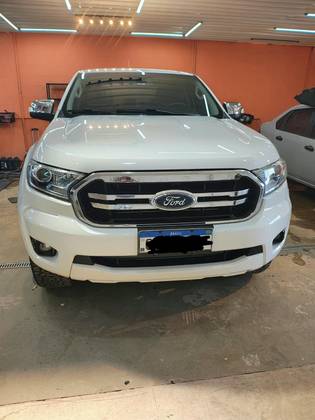 FORD RANGER 3.2 XLT 4X4 CD 20V DIESEL 4P AUTOMÁTICO FORD RANGER 3.2 XLT 4X4 CD 20V DIESEL 4P AUTOMÁTICO